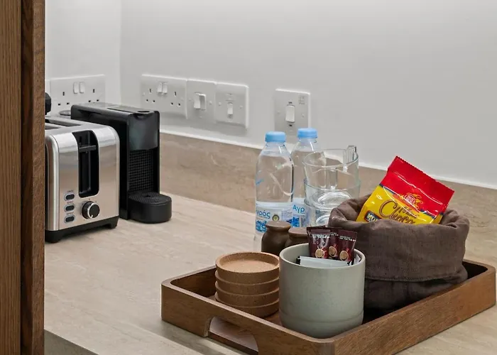 Themelio Living 2-bed Centre アパート *