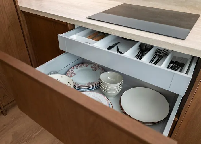 アパート Themelio Living 2-bed Centre *